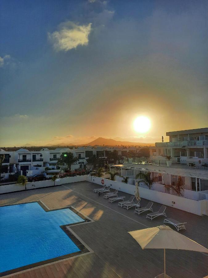 Homeforguest Sunset Senator With Pool And Terrace In Costa Teguise Εξωτερικό φωτογραφία